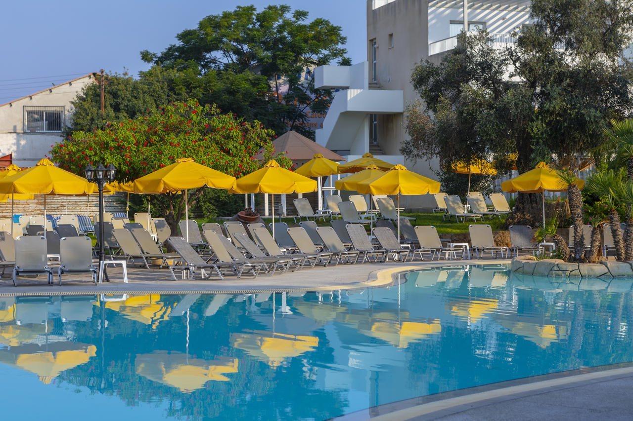 Mayfair Gardens Hotel